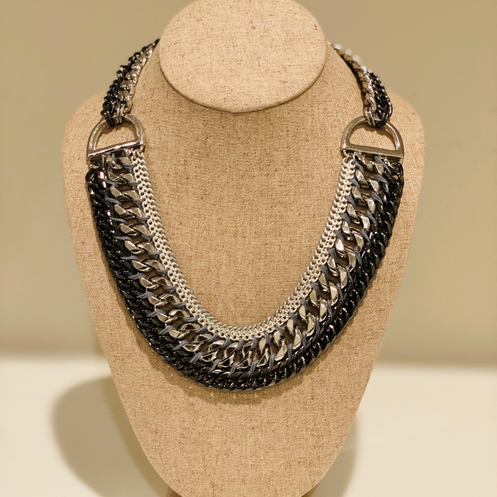 Stella & Dot Femme Fatale Necklace